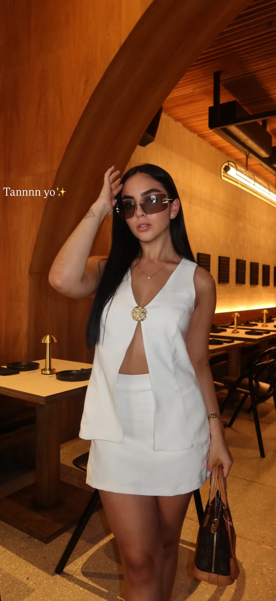 Chaleco Botón Dorado