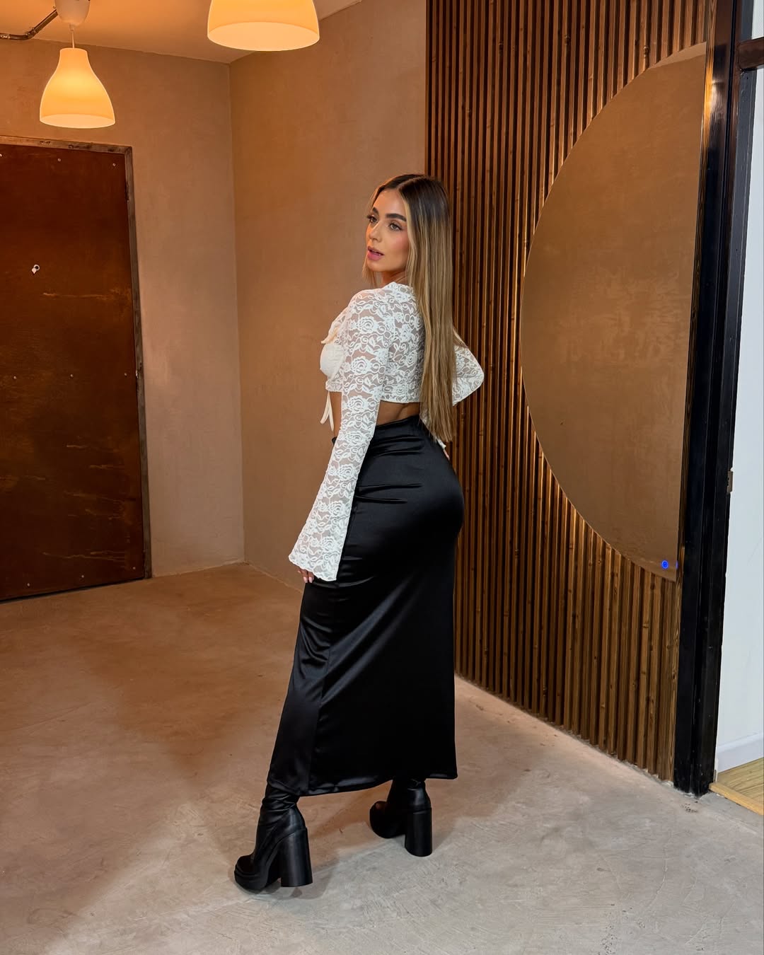 Falda Larga Satinada