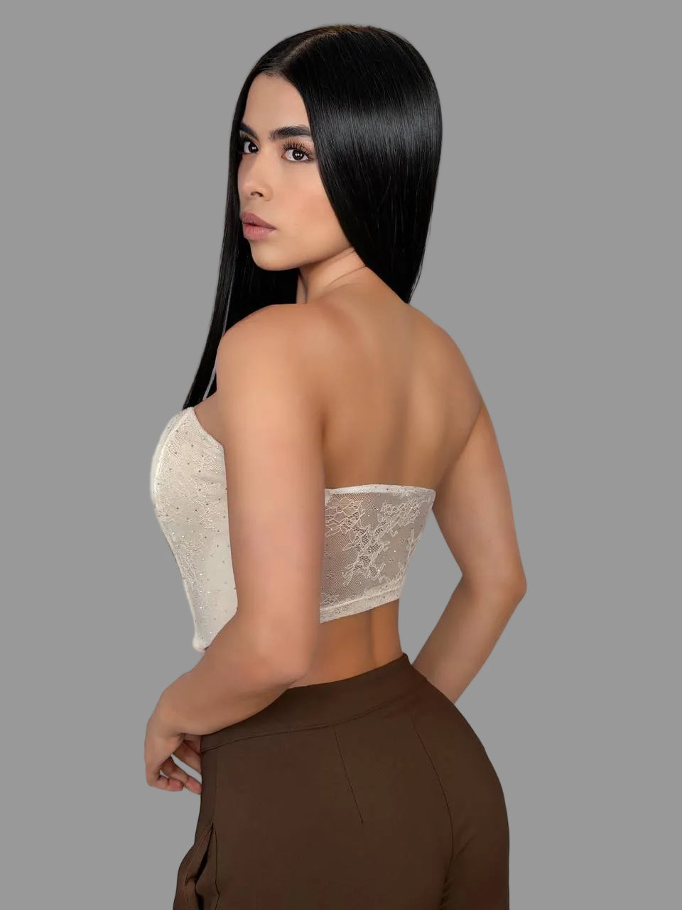 Corset encaje y brillos