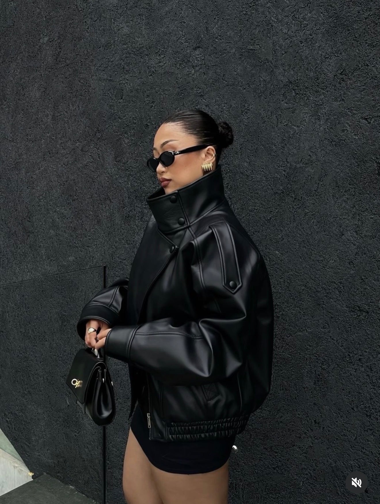 Chaqueta Cuero Cuello Alto