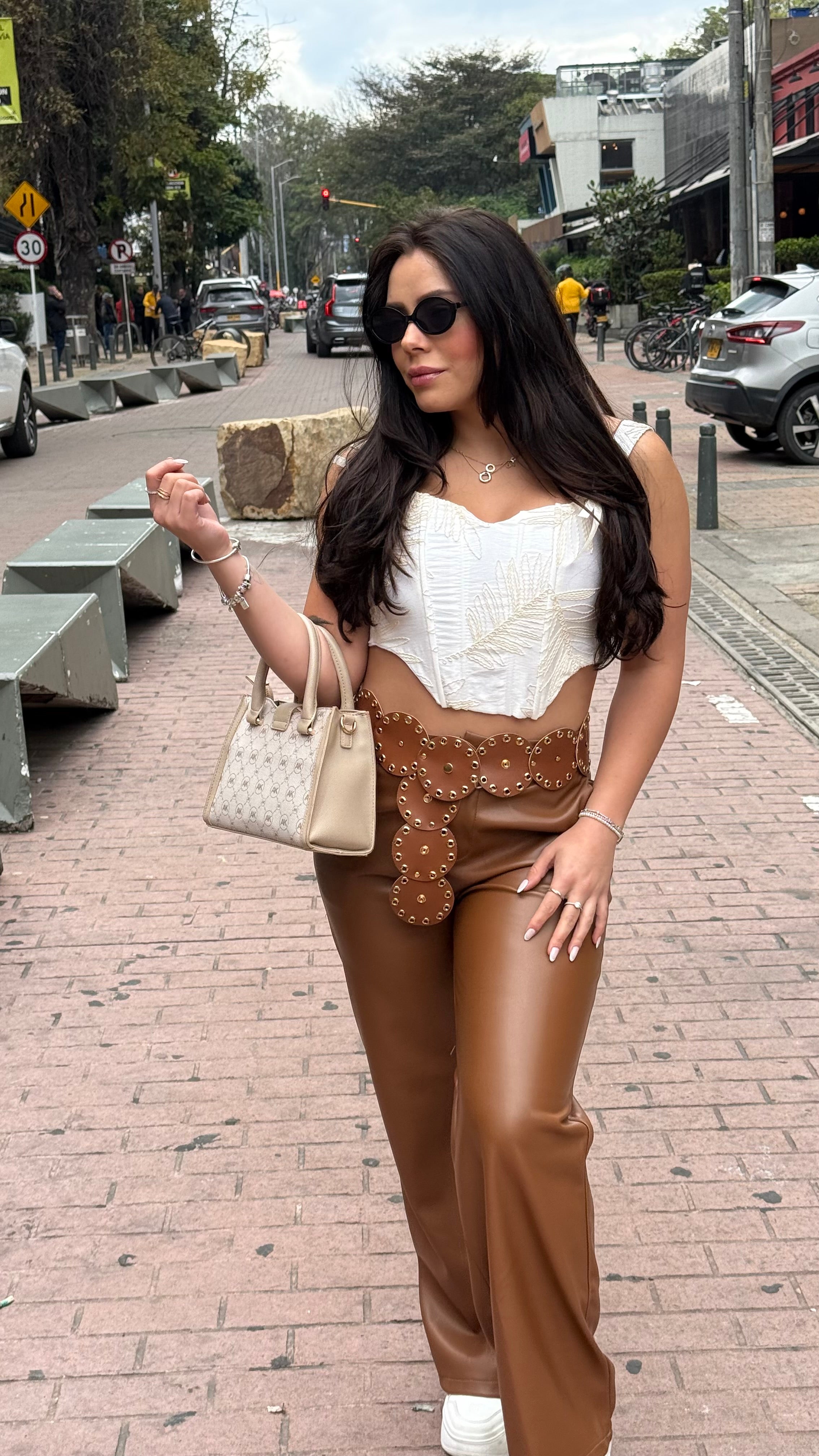 Pantalon en cuerina