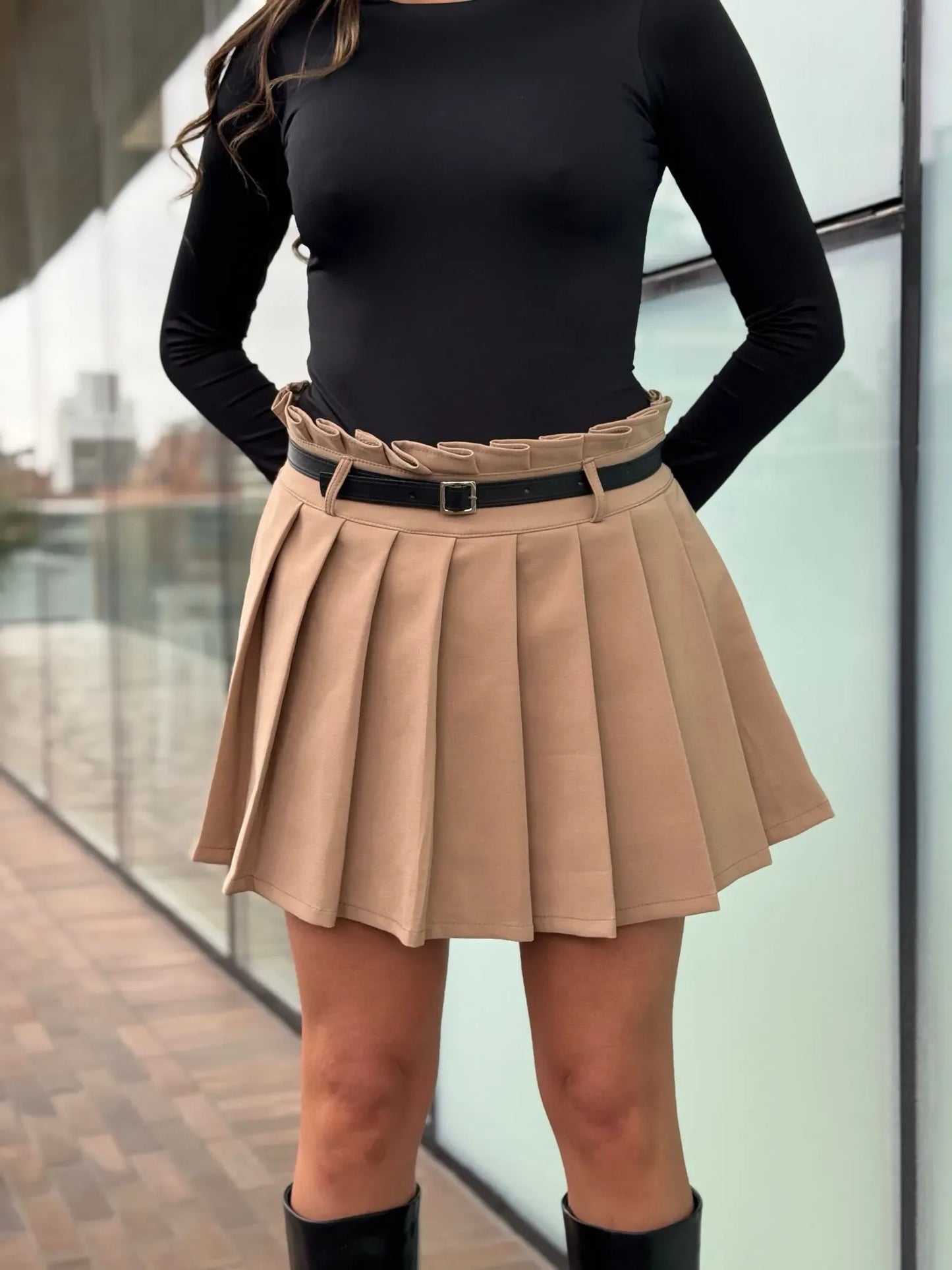 Faldashort de prenses y correa